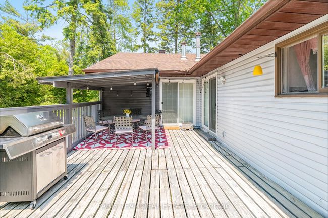 6234 Yonge St, House other with 7 bedrooms, 4 bathrooms and 15 parking in Churchill ON | Image 38