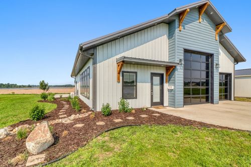 43849 Bass Harbor Rd, Pelican Rapids, MN, 56572 | Card Image