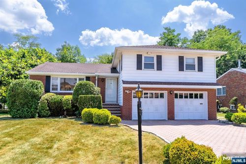 38-16 Grant St, Fair Lawn, NJ, 07410-4935 | Card Image
