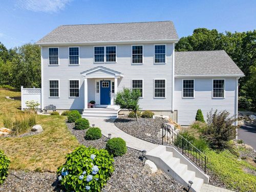 12 Majestic Ave, Pelham, NH, 03076-5005 | Card Image