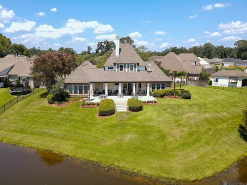 7046 Dianthus Dr, Baton Rouge, LA, 70817-4233 | Card Image