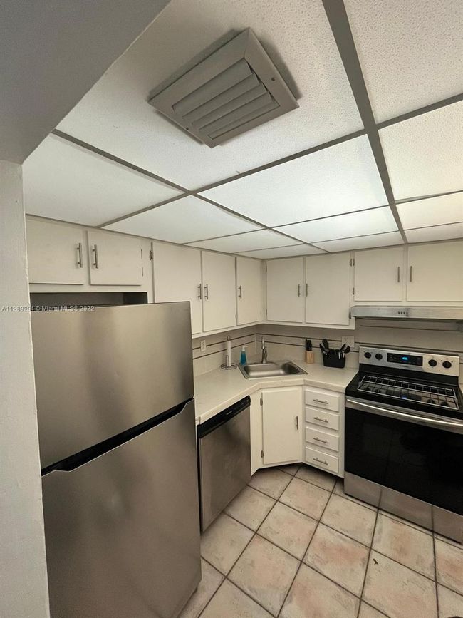 APT-302 - 2345 Ne 135 Th St, Condo with 1 bedrooms, 1 bathrooms and null parking in North Miami FL | Image 14