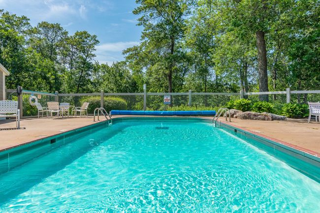 1303 E Point Dr, Townhouse with 3 bedrooms, 3 bathrooms and null parking in East Gull Lake MN | Image 50
