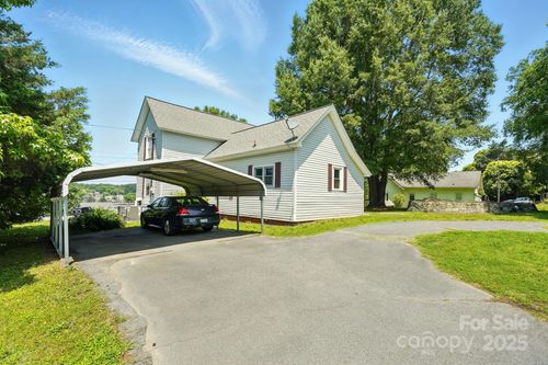 238 N Depot St, Albemarle, NC, 28001-3915 | Card Image