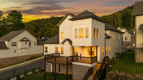 9891 Trestle Cir, Ooltewah, TN, 37363-1452 | Card Image