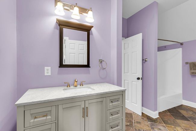 3rd floor bathroom | Image 45