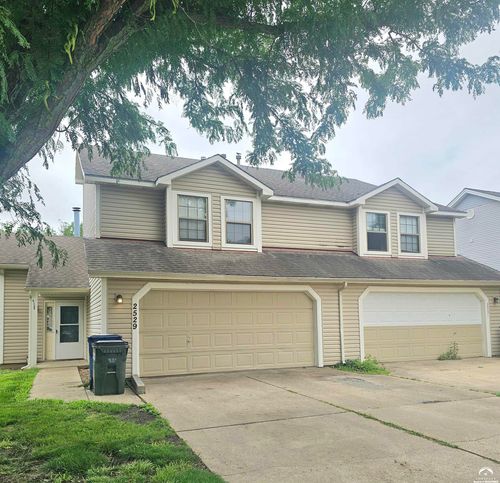 2531-2529-2531 Crestline Ct, Lawrence, KS, 66047-2859 | Card Image
