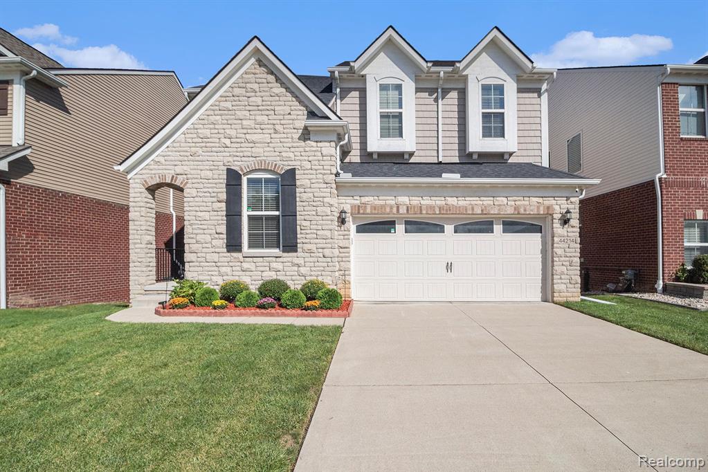 Billings Dr, Novi, MI 48377