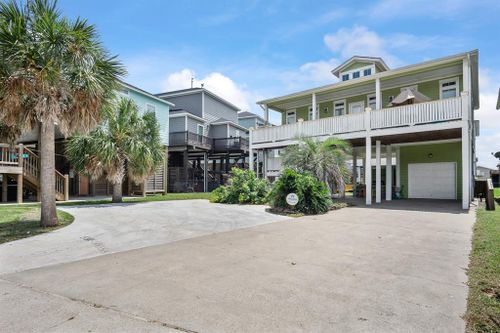 907 Tidelands Drive, Crystal Beach, TX, 77650 | Card Image