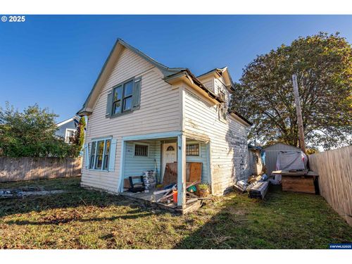 109 Trade St, Amity, OR, 97101-2808 | Card Image