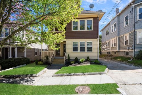 2-97 11th St, Providence, RI, 02906-2911 | Card Image