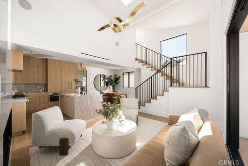 b-518 Poinsettia Ave, Corona del Mar, CA, 92625-5508 | Card Image