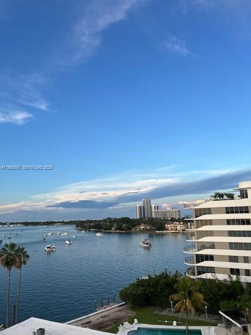 apt-8f-10350 W Bay Harbor Dr, Bay Harbor Islands, FL, 33154-1258 | Card Image