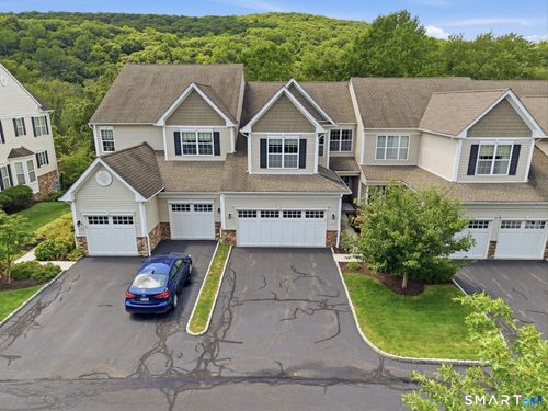 51 Hidden Brook Trl, Bethel, CT, 06801-2347 | Card Image