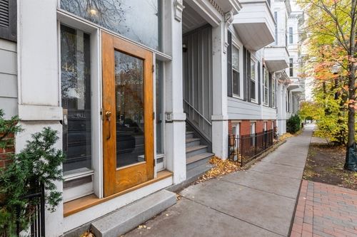 44-46 Western Ave, Cambridge, MA, 02139-3751 | Card Image