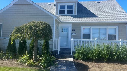 main-165 Franklin Blvd, Long Beach, NY, 11561-3739 | Card Image