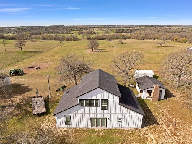 1091 County Road 345, House other with 3 bedrooms, 2 bathrooms and null parking in Forestburg TX | Image 23