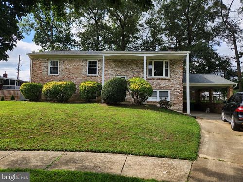 2703 Bey Ct, FORT WASHINGTON, MD, 20744-2401 | Card Image