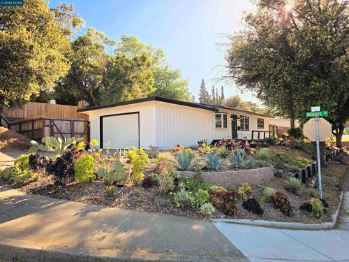 4218 Heights Ave, Pittsburg, CA, 94565-6061 | Card Image