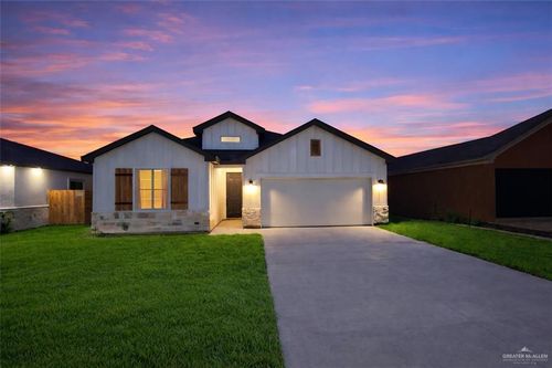 2124 Zinnia St, Weslaco, TX, 78599-5419 | Card Image
