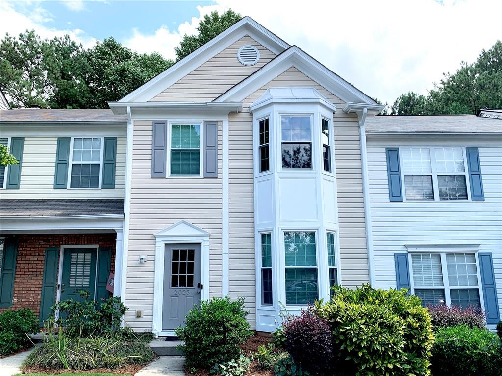 Whitestone Pl, Alpharetta, GA 30005
