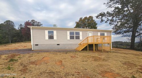 138 Sylvia Way, Washburn, TN, 37888-2402 | Card Image