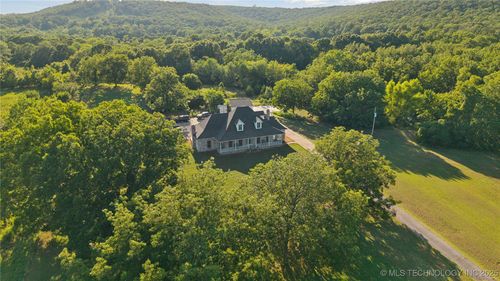 8618 N 100th West Ave, Skiatook, OK, 74070-6127 | Card Image