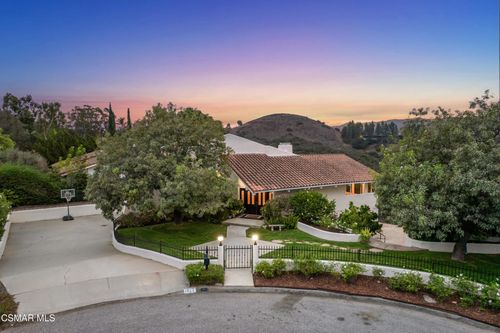 1822 Calle Borrego, Thousand Oaks, CA, 91360-2211 | Card Image