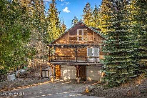 1147 Wooded Acres Dr, Sagle, ID, 83860 | Card Image