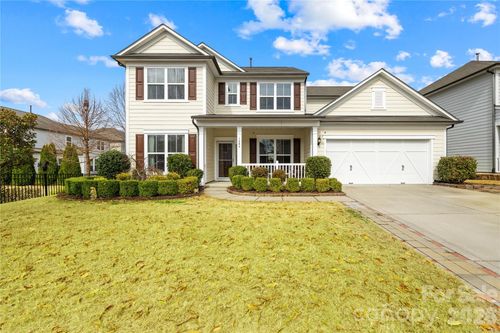 1084 Crescent Moon Dr, Fort Mill, SC, 29715-0052 | Card Image