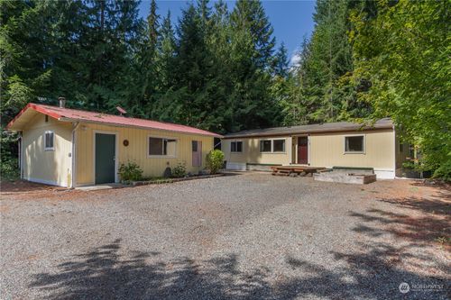 310 N Beacon Point Loop S, Lilliwaup, WA, 98555-9624 | Card Image