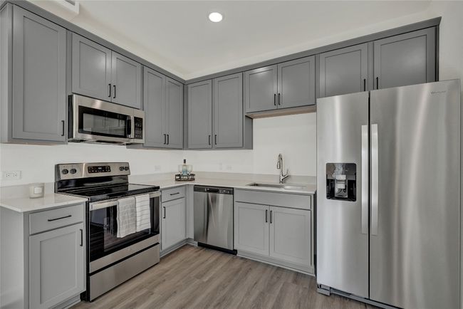 UNIT-302 - 104 Creekside Trl, Townhouse with 3 bedrooms, 3 bathrooms and 2 parking in Kyle TX | Image 18