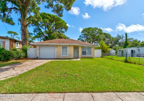 5408 Landis Ave, Port Orange, FL, 32127-5526 | Card Image