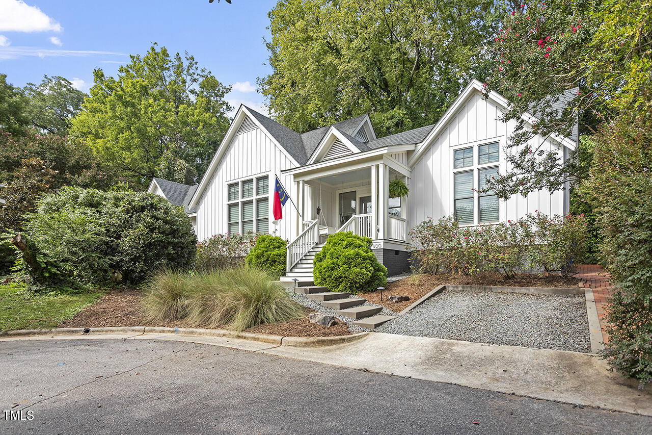 Leonidas Ct, Raleigh, NC 27604