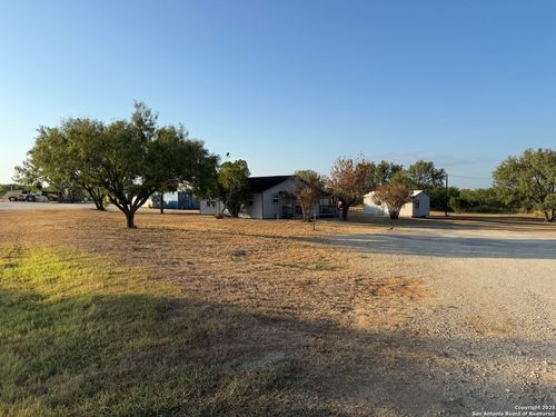 740 County Road 417, Mccoy, TX, 78113-3112 | Card Image