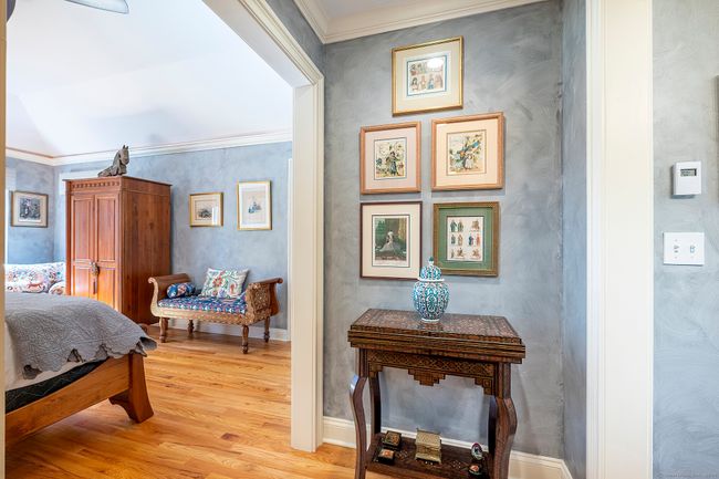Entry to the primary suite | Image 23