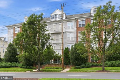 201-303 Redland Blvd, ROCKVILLE, MD, 20850-6029 | Card Image