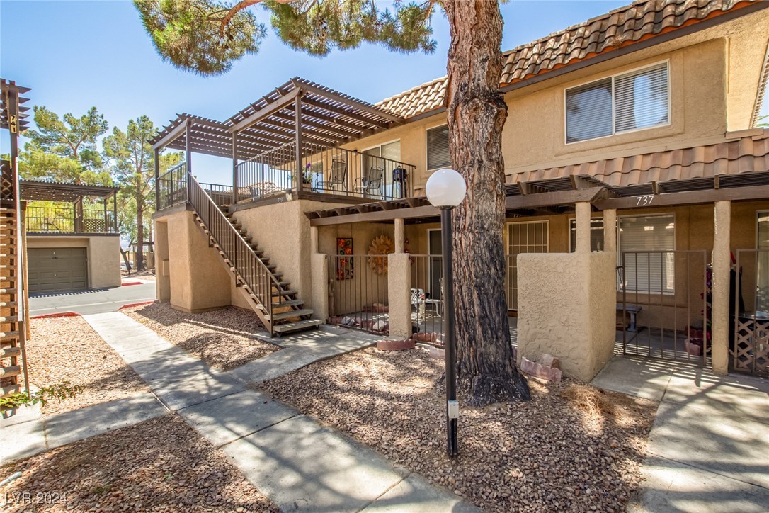 Nectarine Ct, Henderson, NV 89014