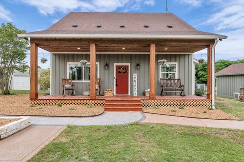 348 Barker Ln, Waco, TX, 76705-5706 | Card Image