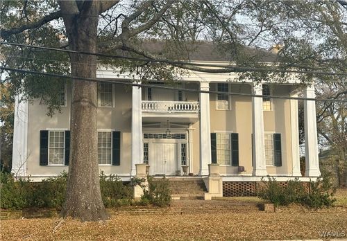 905 Almon Ave, Tuscaloosa, AL, 35401-1305 | Card Image