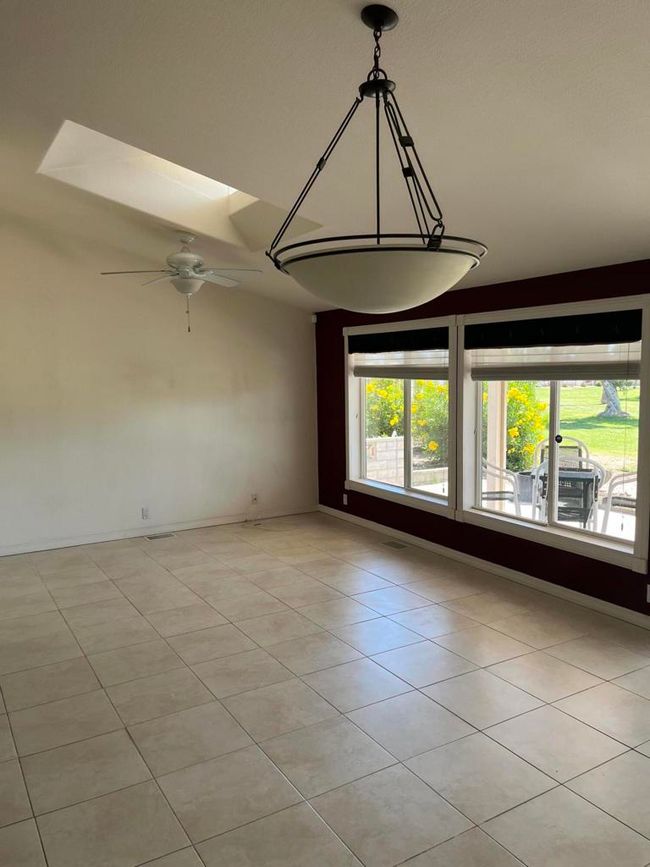73-153 Lone Mt Lane Dining Area | Image 11