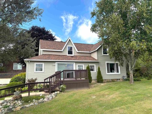 3683 Lake Pleasant Rd, North Branch, MI, 48461-8561 | Card Image