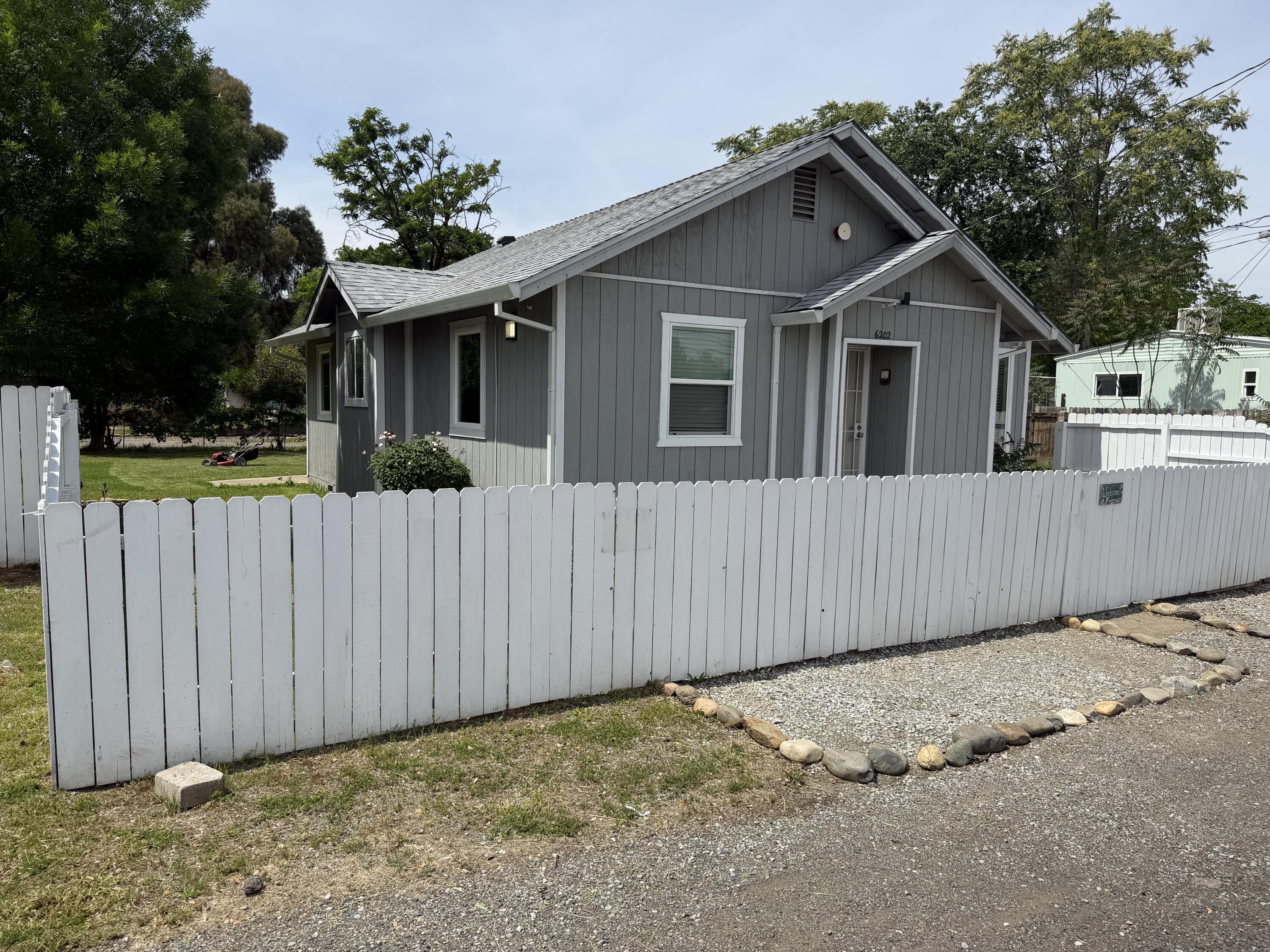 Residential Income in Redding 4