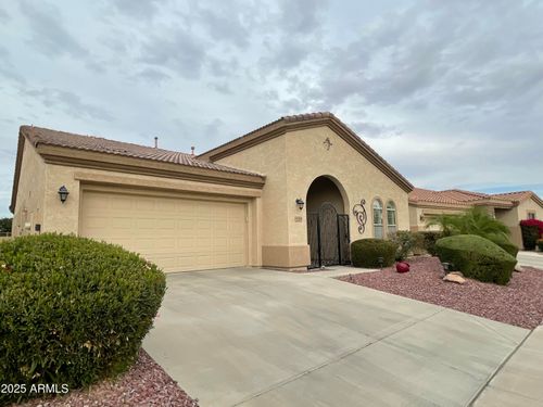 4268 E Nightingale Ln, Gilbert, AZ, 85298-2708 | Card Image