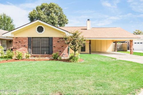 215 Sleepy Hollow Dr, Lafayette, LA, 70506-5034 | Card Image