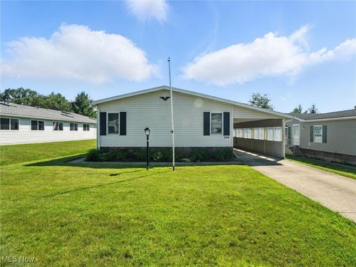 204 Sunrise Lane, Hiram, OH, 44234 | Card Image