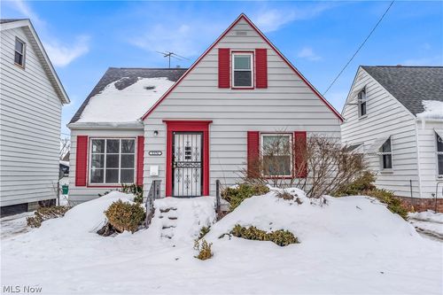 5176 Joseph St, Maple Heights, OH, 44137-1532 | Card Image