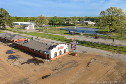609 C Street, Antlers, OK, 74523 | Card Image