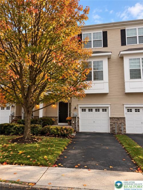 4103 Yorktown Rd, COOPERSBURG, PA, 18036-8801 | Card Image