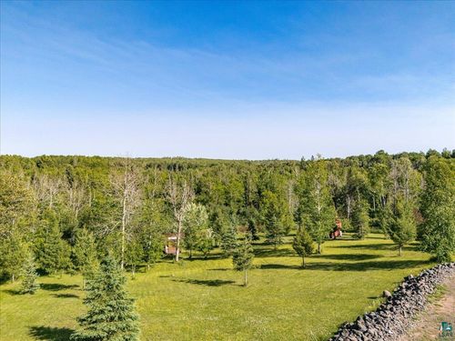 392 Stanley Rd, Two Harbors, MN, 55616-1382 | Card Image
